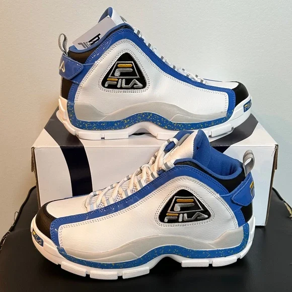 Fila Men\'s White and Blue Athletic Shoes, Size 8 NWT Mens Size 8 Fila Gym Shoes White With Navy Blue Accent (MNS1  main image 3